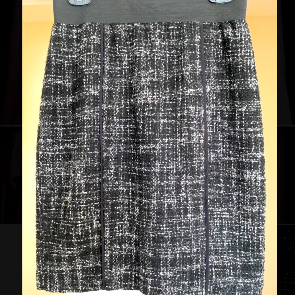 Pencil skirt